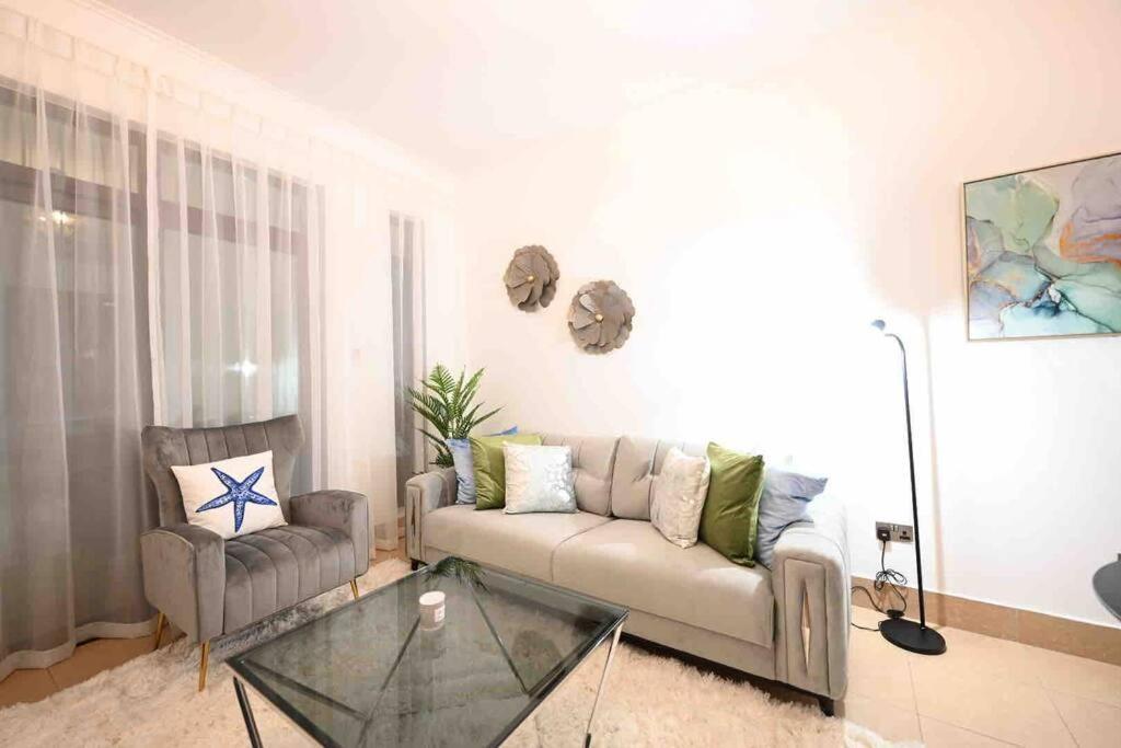 Brand New Furniture . Close To Dubai Mall. Exterior foto